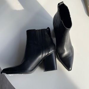 Marc Fisher Oshay Pointed Toe Bootie